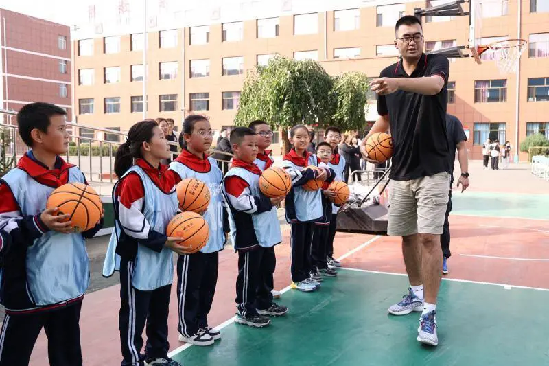 篮球教练训练总结心得体会_2
